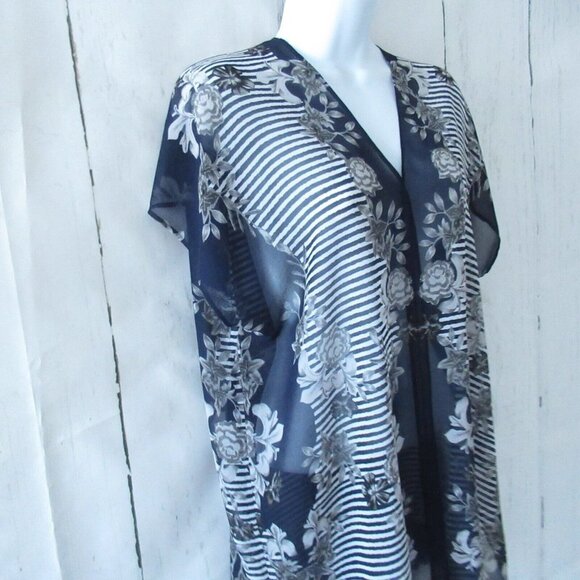 Cabi Yacht Top S Small Navy Blue Floral Stripe Sheer Popover 5024 - Picture 3 of 6